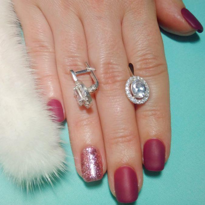 Серебряные серьги с золотыми вставками Безупречный овал - фото 2 Серебряные серьги с золотыми вставками Безупречный овал - фото 2