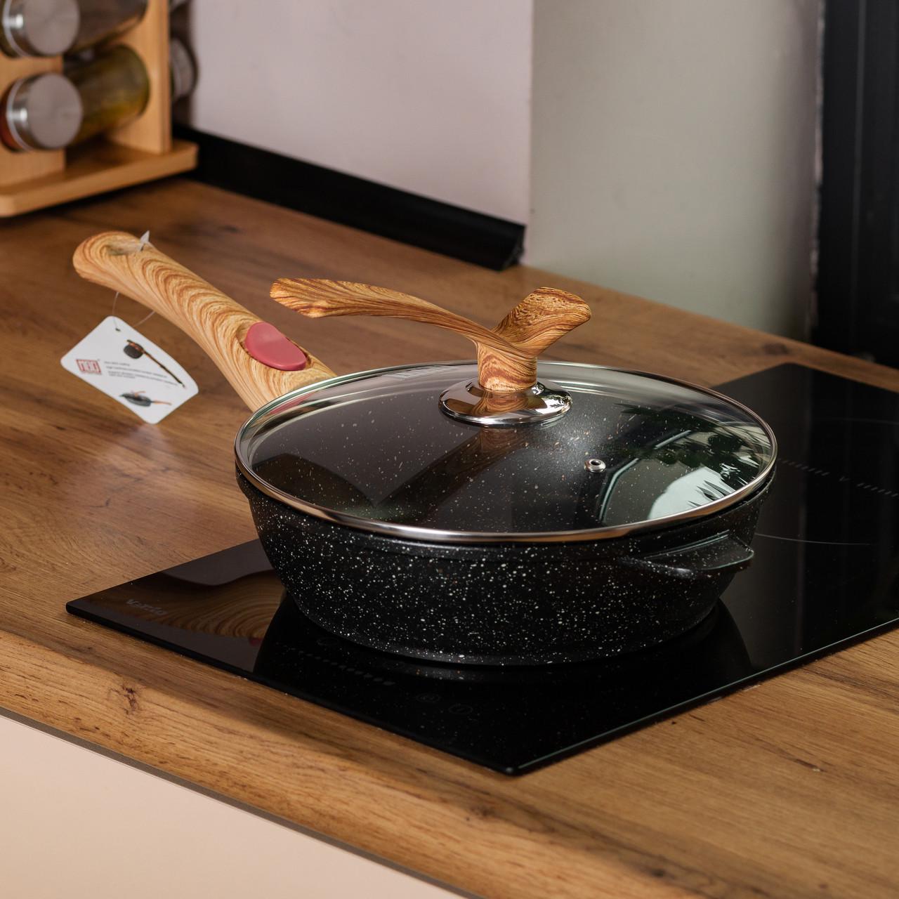 Сковорода алюмінієва глибока MGC зі скляною кришкою 2,4 л Ø 24 см Black - фото 7 Сковорода алюмінієва глибока MGC зі скляною кришкою 2,4 л Ø 24 см Black - фото 7