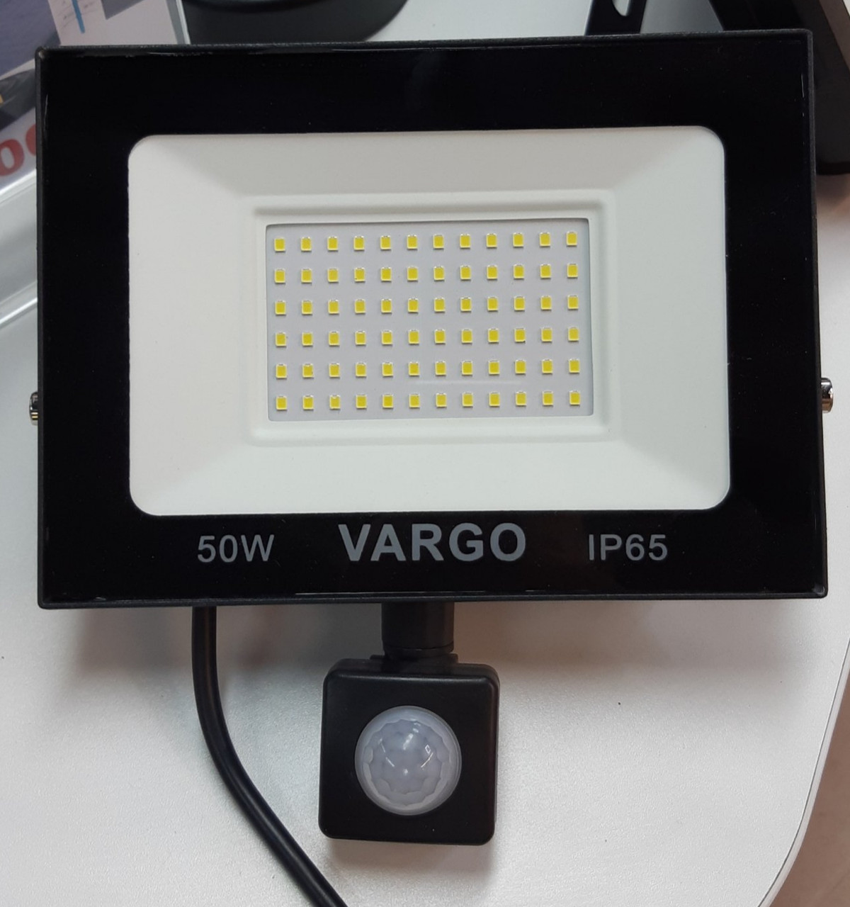 LED прожектор c датчиком движения VARGO 50W 220V 6500K