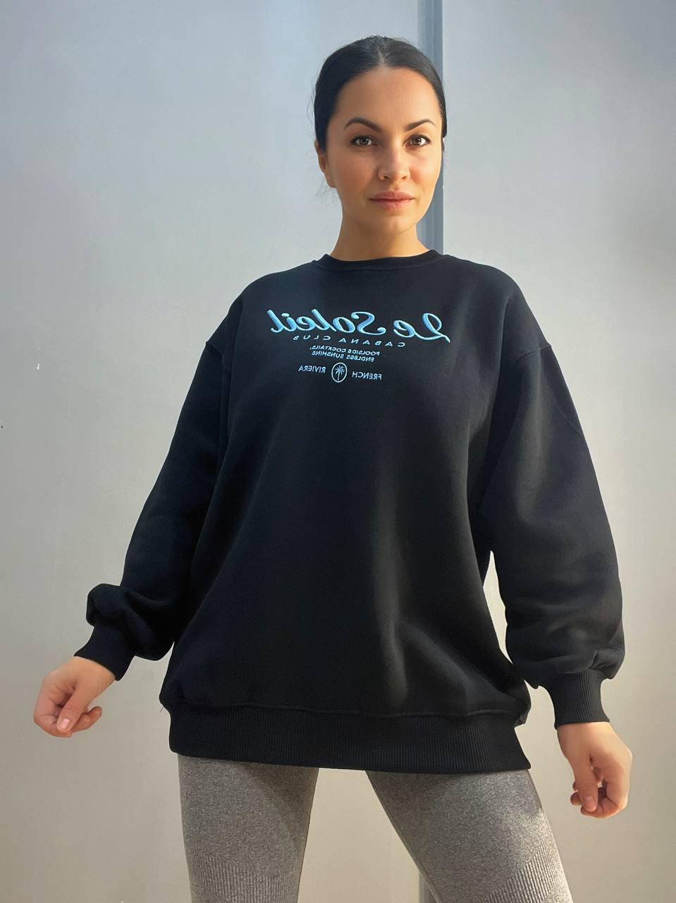 Свитшот женский PEPPER MINT 24-03 оверсайз удлиненный вышивка спереди утепленный M Черный (952) Свитшот женский PEPPER MINT 24-03 оверсайз удлиненный вышивка спереди утепленный M Черный (952)