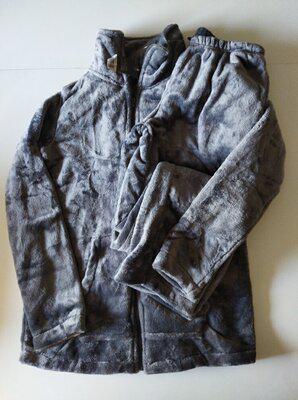 Жіночий костюм Esmara плюшевий S