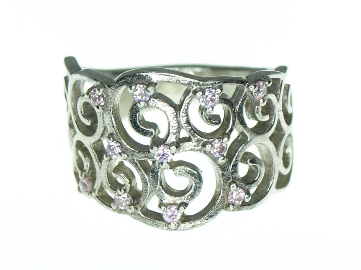 Кольцо из серебра с фианитом р. 15,5 3,10 г (21 01550432)