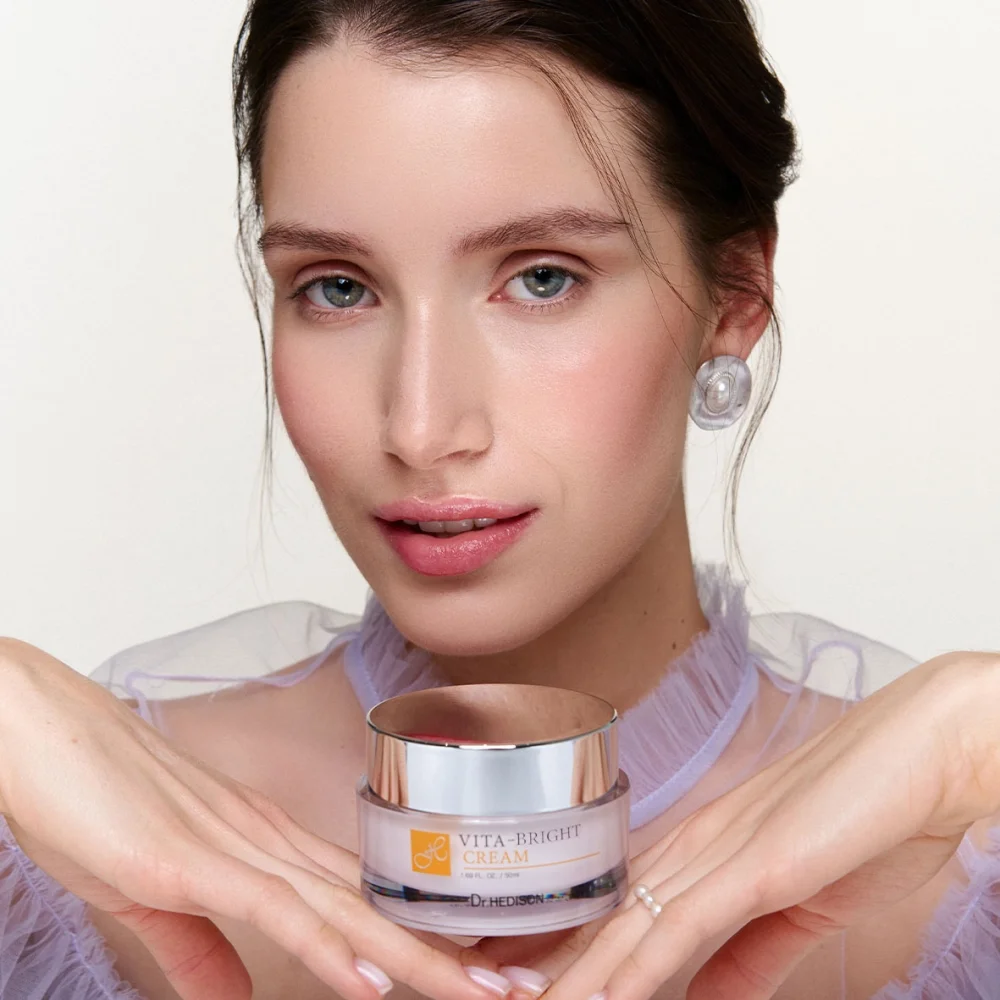 Набор косметики Cтоп ультфиолет для устранения тусклости улучшения текстуры и защиты кожи летом (12300100) - фото 6 Набор косметики Cтоп ультфиолет для устранения тусклости улучшения текстуры и защиты кожи летом (12300100) - фото 6