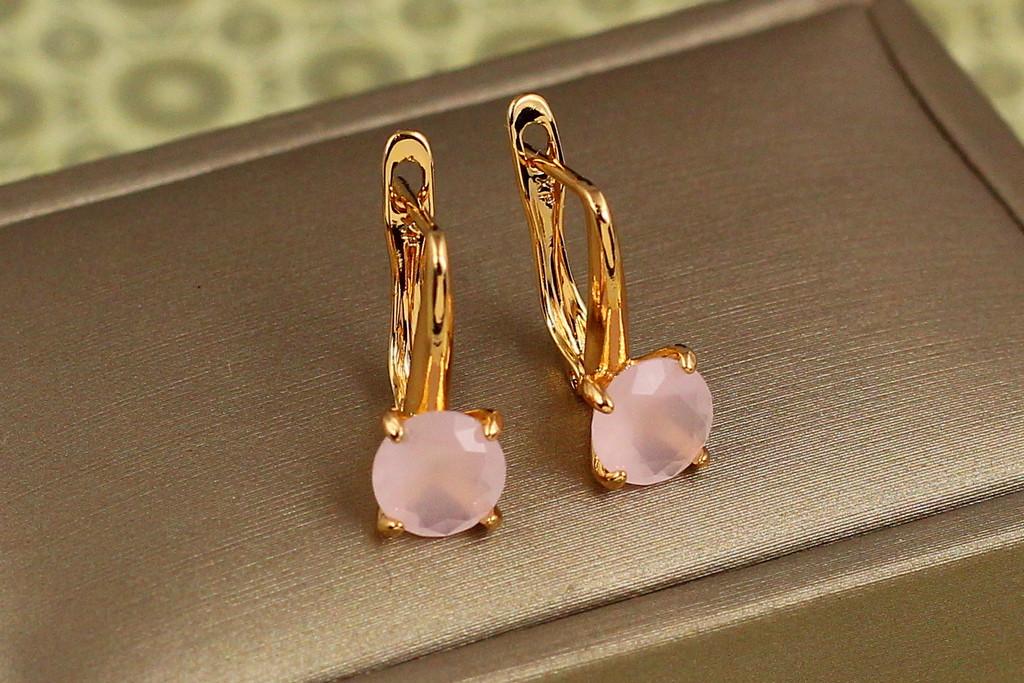 Серьги Xuping Jewelry солистка имитация розового кварца 1,7 см Золотистый (2567951616)
