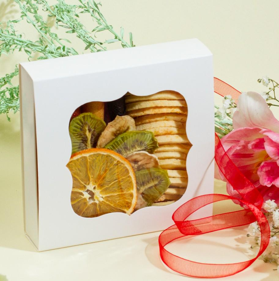 Набір пастили подарунковий Асорті снеків та фріпсів 100 г Білий (FS-05028/4)