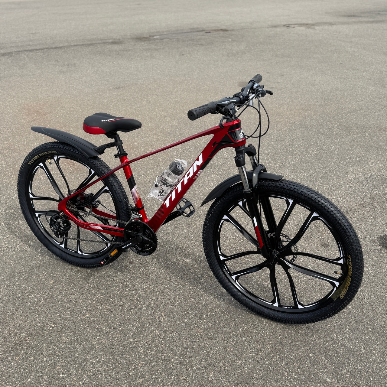 Велосипед подрібний на литих дисках Titan 26" Shadow 2025 15,5" Red/Black - фото 2