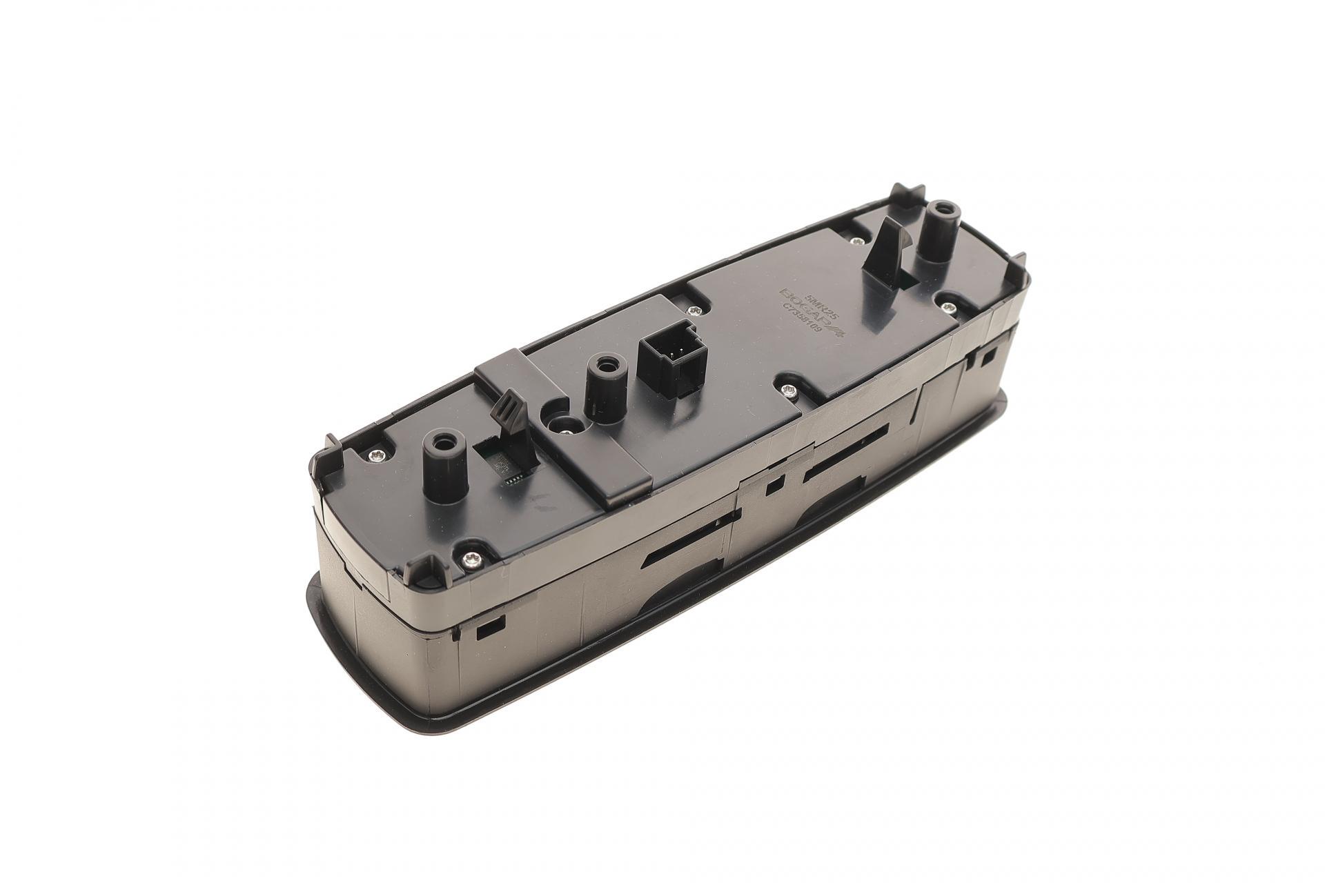 Кнопка стеклоподъемника BOGAP L Mercedes A-class W169/B-class W245 04-12 C7358109