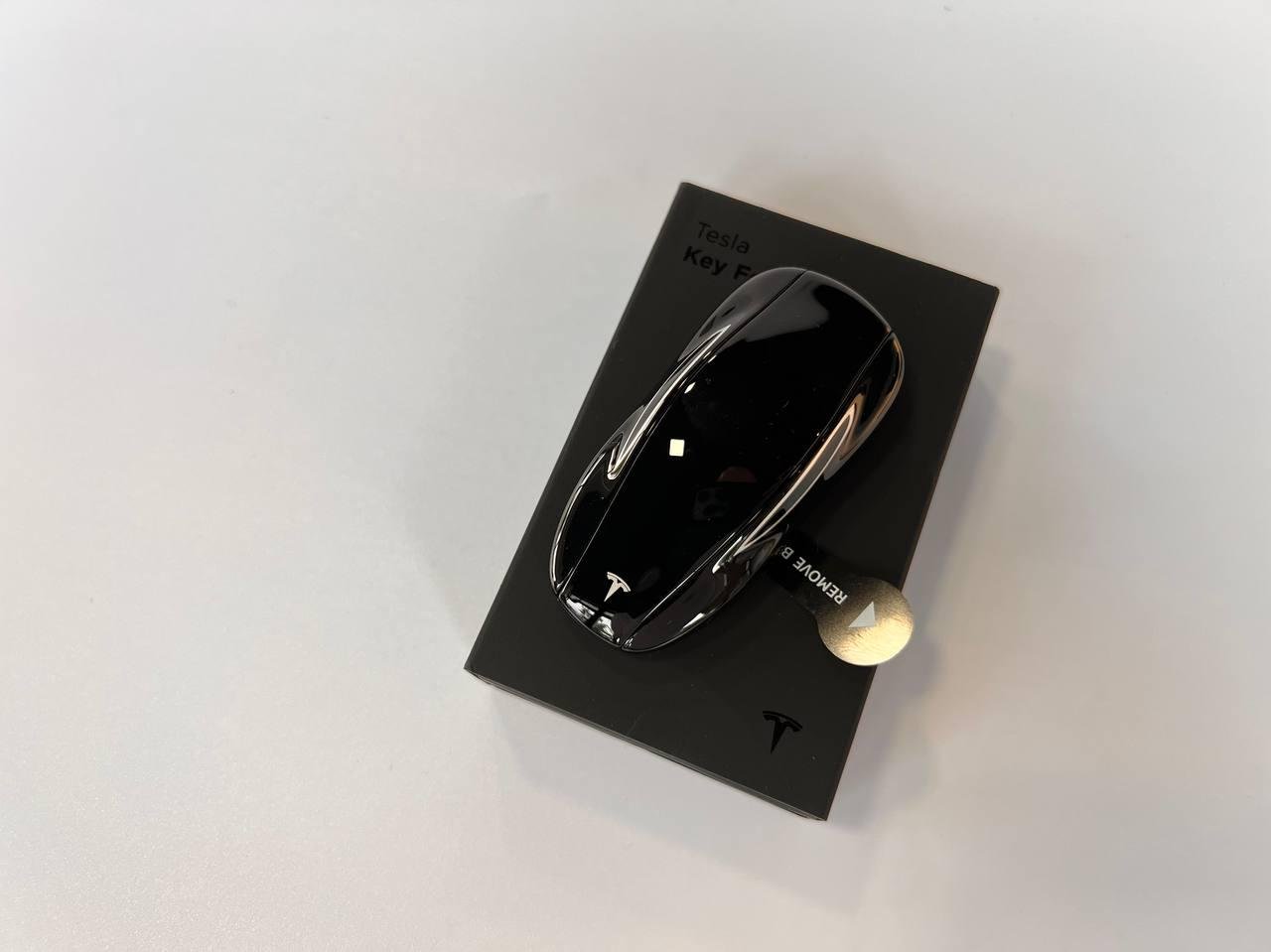 Ключ карта model 3/Y KEY FOB - фото 2