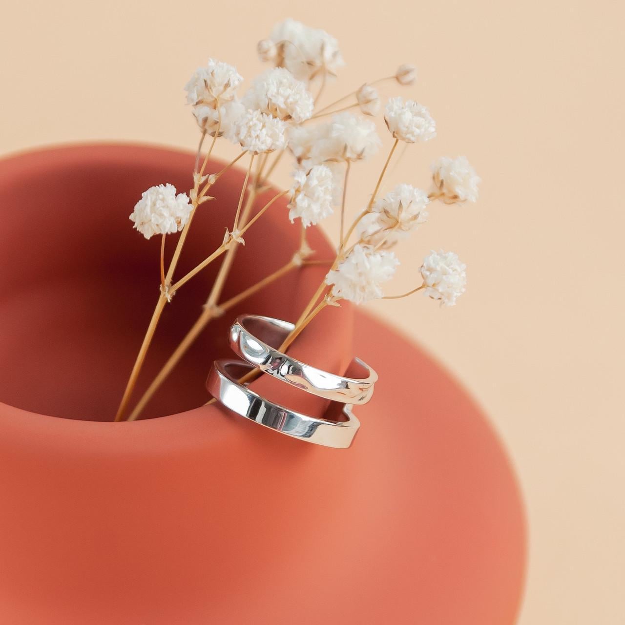 Кольцо серебряное Параллельные линии разомкнутый дизайн р. 18