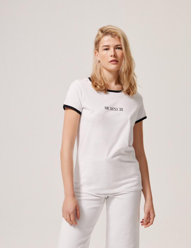 Футболка жіноча Diverse CORECHERRIE VII M Білий (5902598994134)