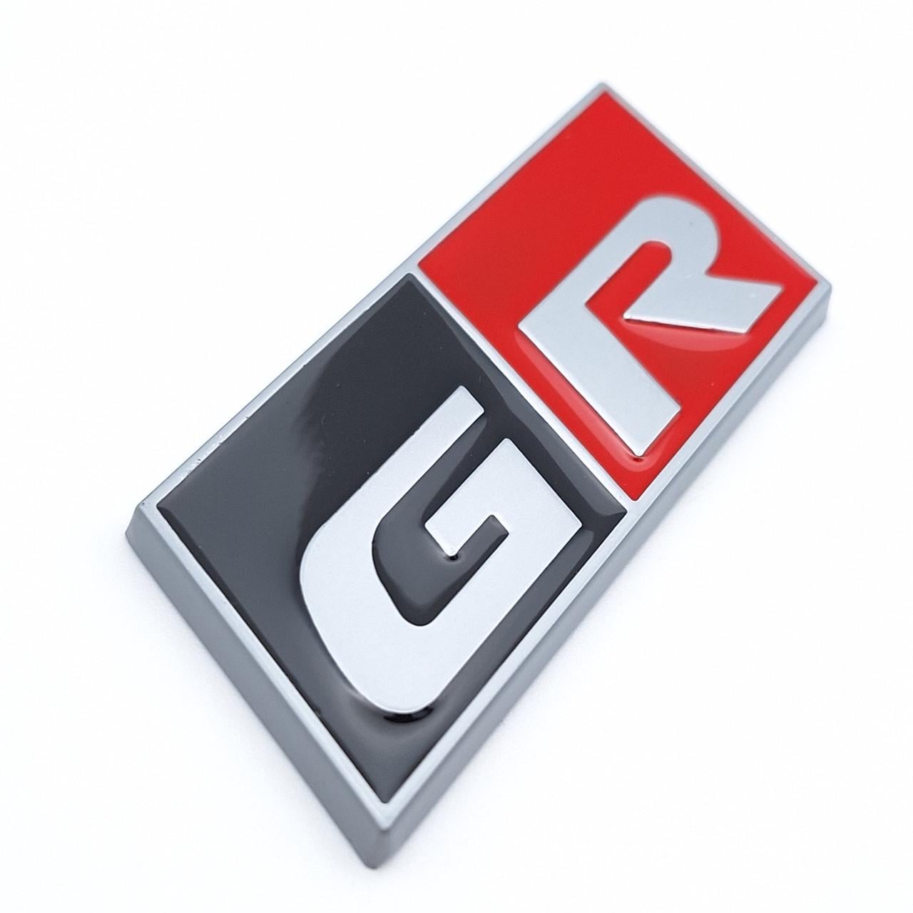 Эмблема плашка GR Toyota Gazoo Racing металл 6,5х2,8 см Хром матовый (2458472764)