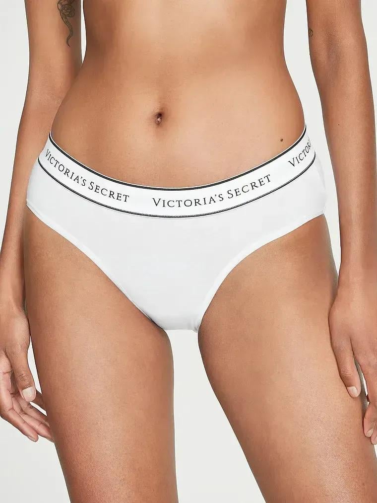 Трусики бавовняні Victoria's Secret Logo Cotton Hiphugger Panty White L Білий (26508874) Трусики бавовняні Victoria's Secret Logo Cotton Hiphugger Panty White L Білий (26508874)