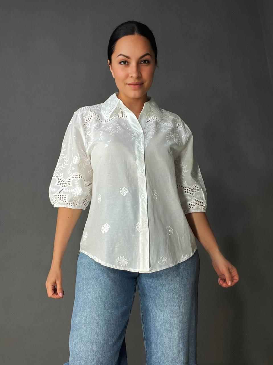 Рубашка женская A-N 8132 кружево вышивка на пуговицах короткий пышный рукав M Белый (26404736)
