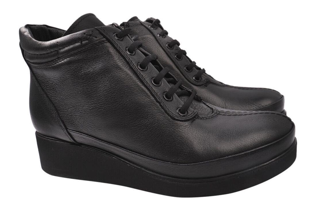 Ботинки  женские Ripka из кожи на платформе на шнуровке р. 37 Черный (152-21/22ZHC)