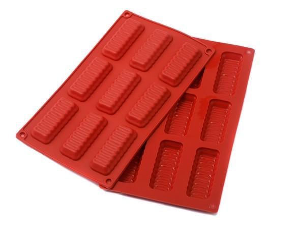 Форма силиконовая One Chef для выпечки Профи Волна 8х3,9х1,2 см на 9 ячеек Красный