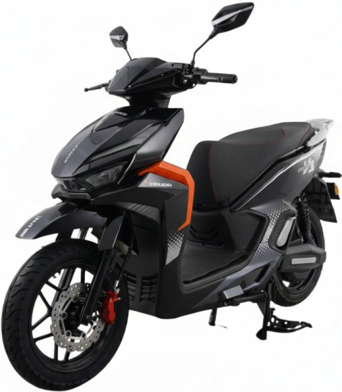 Электроскутер двухместный Crosser V3 2500W 72V/35 Ah Черный