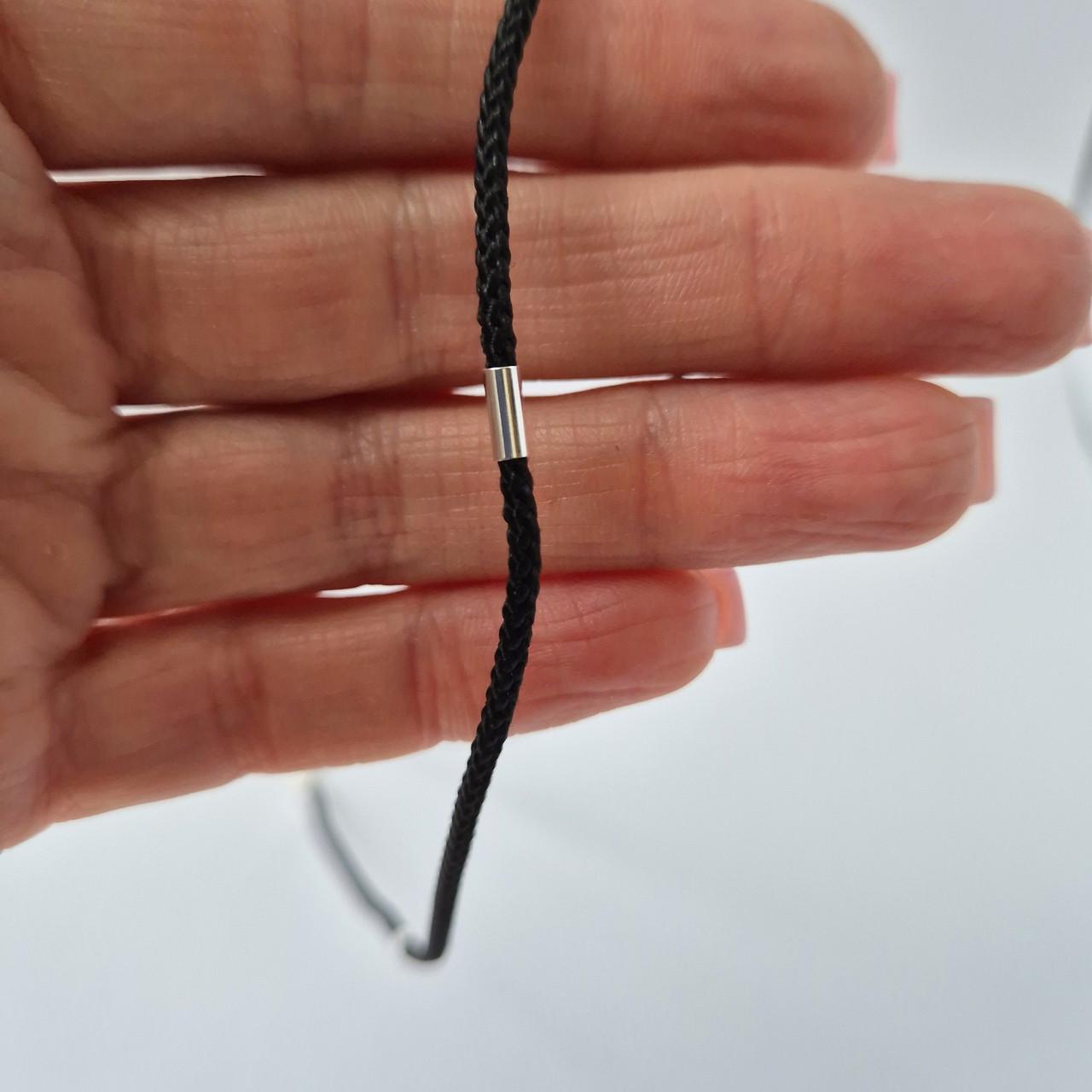 Шнурок ювелірний шовковий зі вставками срібло 925 проби 2,27 г 2 мм 40 см Чорний (660) - фото 5 Шнурок ювелірний шовковий зі вставками срібло 925 проби 2,27 г 2 мм 40 см Чорний (660) - фото 5