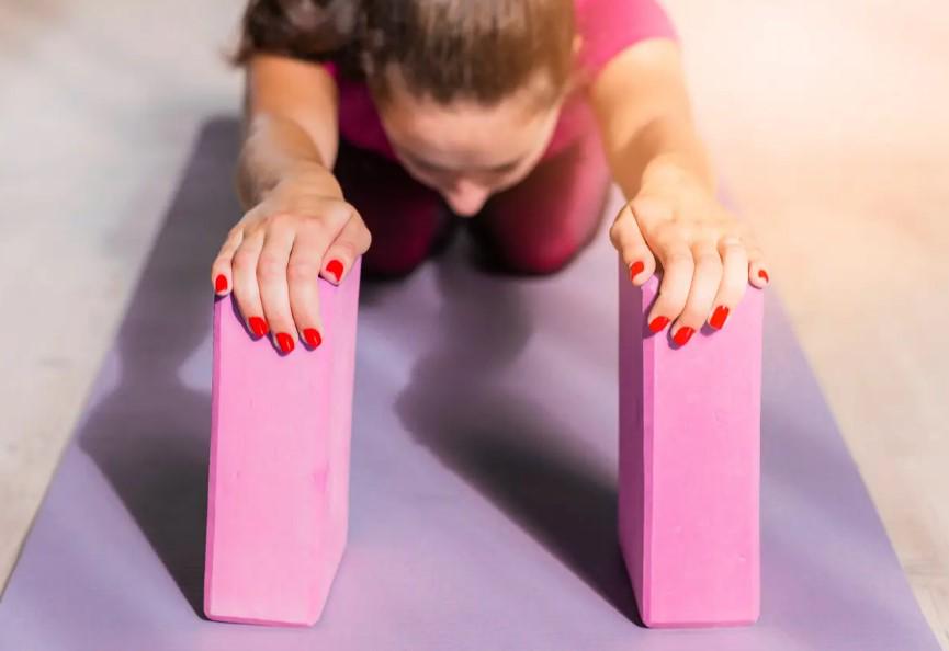 Блоки для йоги PowerPlay 4006 Yoga Brick EVA 2 шт. Розовый (PP_4006_Pink_2in) - фото 3 Блоки для йоги PowerPlay 4006 Yoga Brick EVA 2 шт. Розовый (PP_4006_Pink_2in) - фото 3