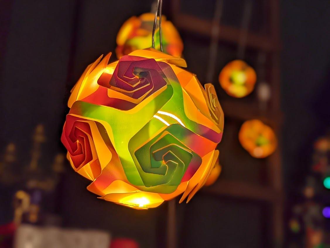 Светодиодная гирлянда бахрома «Космическая Роза» 3х1 м 40 LED от сети с переходником Оранжевый