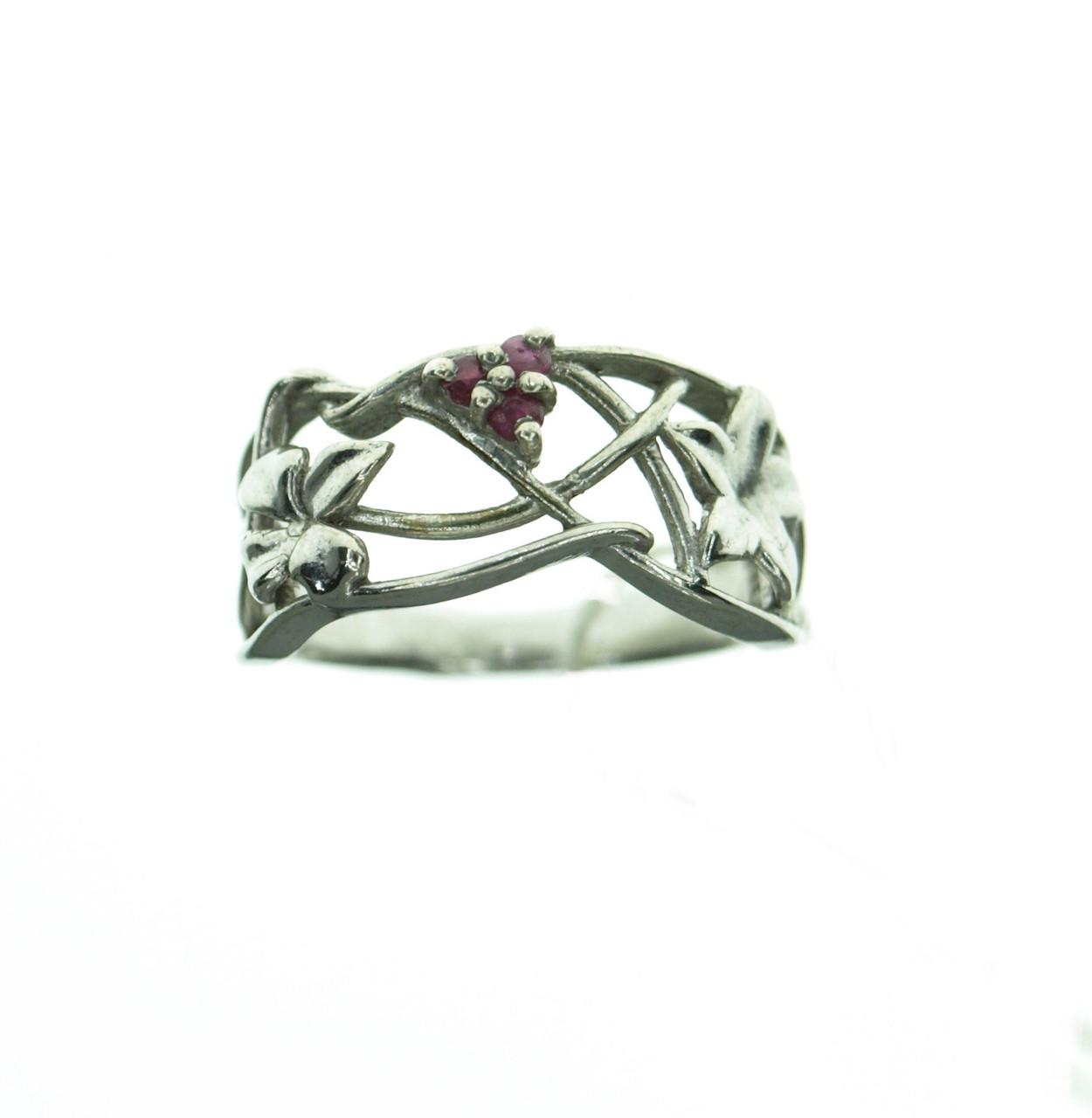 Каблучка зі срібла з рубінами проба 925р 15,5 (2101550192)