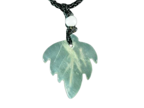 Амулет із каменю нефрит Лист Магічного Агару 2,5x2,3x0,2 см (t07843)