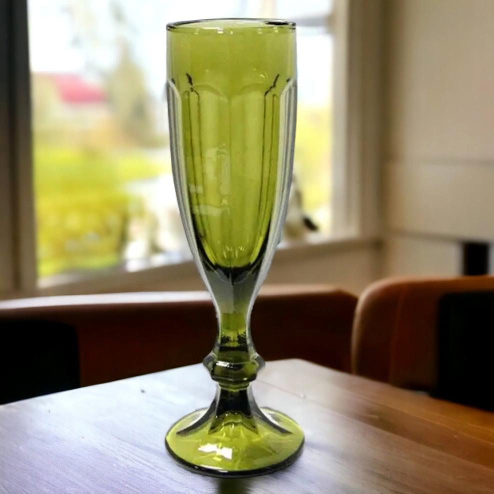 Бокал Відень для шампанського 180 мл Зелений (21-16952-25) - фото 2