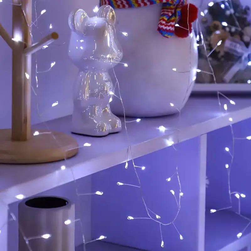 Гирлянда роса мишура серебристый провод пульт д/у холодный Белый 100 м 2000 диодов от USB (TOP-198-34) Гирлянда роса мишура серебристый провод пульт д/у холодный Белый 100 м 2000 диодов от USB (TOP-198-34)