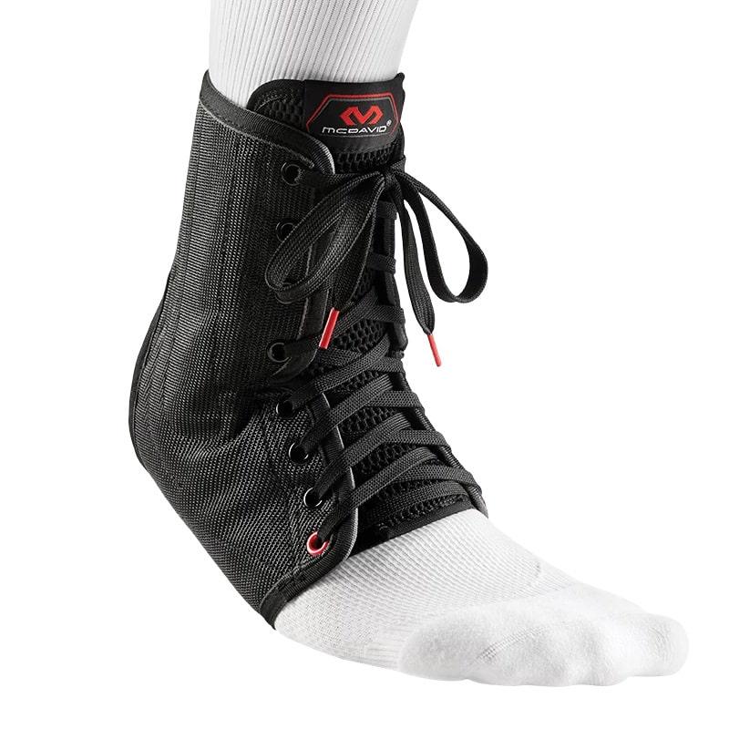 Бандаж для лодыжки McDavid Lace-Up w/Stays с пружинами XS Черный