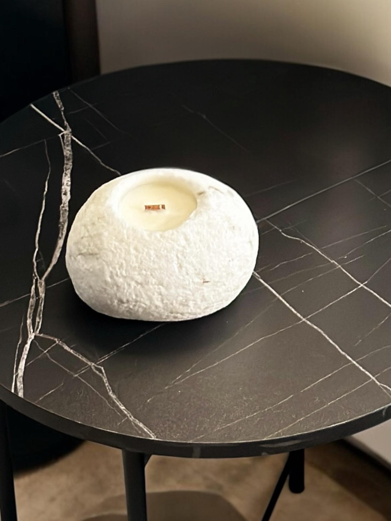 Аромасвечка в чаше из белого мрамора М