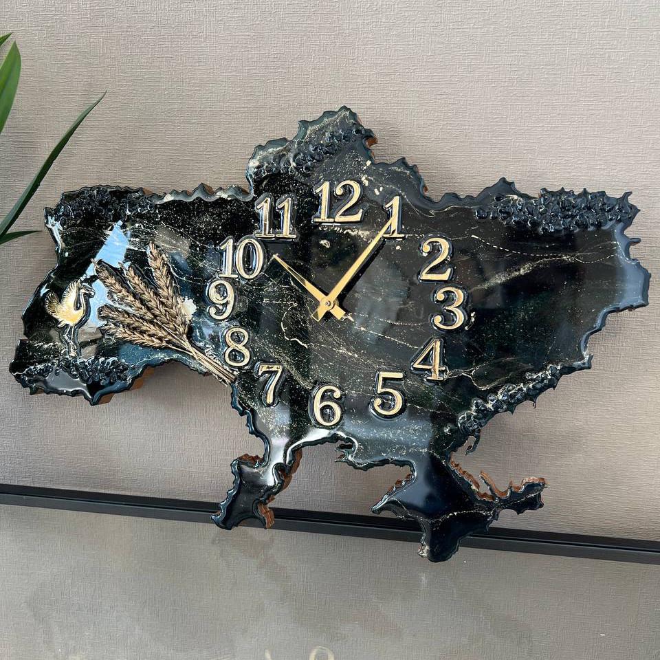Часы настенные из эпоксидной смолы Карта Украины 50x32 см Часы настенные из эпоксидной смолы Карта Украины 50x32 см
