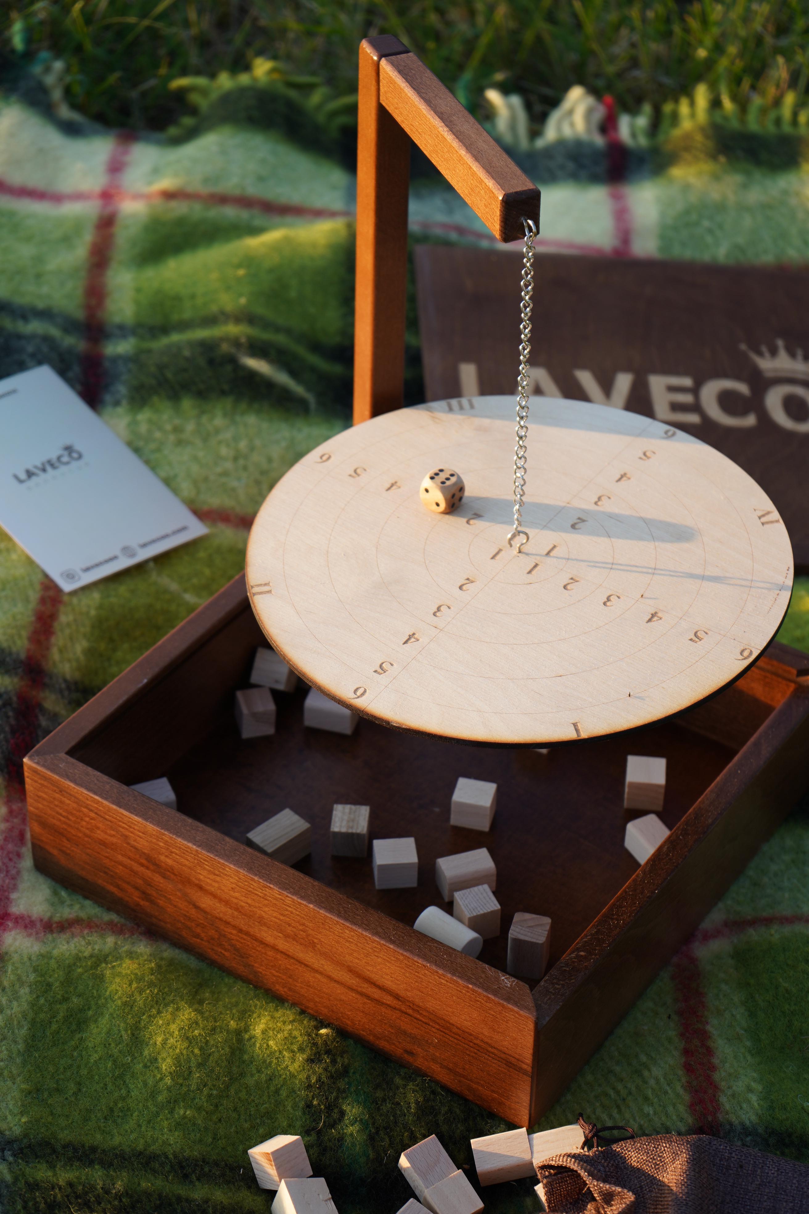 Настільна гра з дерева Балансир 32х32х8 см Темно-коричневий (29614788) - фото 4 Настільна гра з дерева Балансир 32х32х8 см Темно-коричневий (29614788) - фото 4