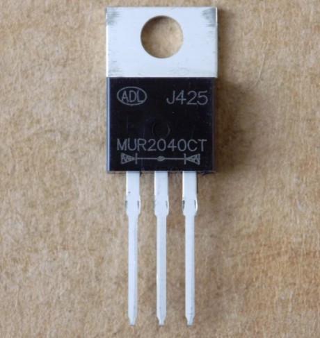 Диод MUR2040CT/TO220-3pin 20A/400V общий катод (50655)