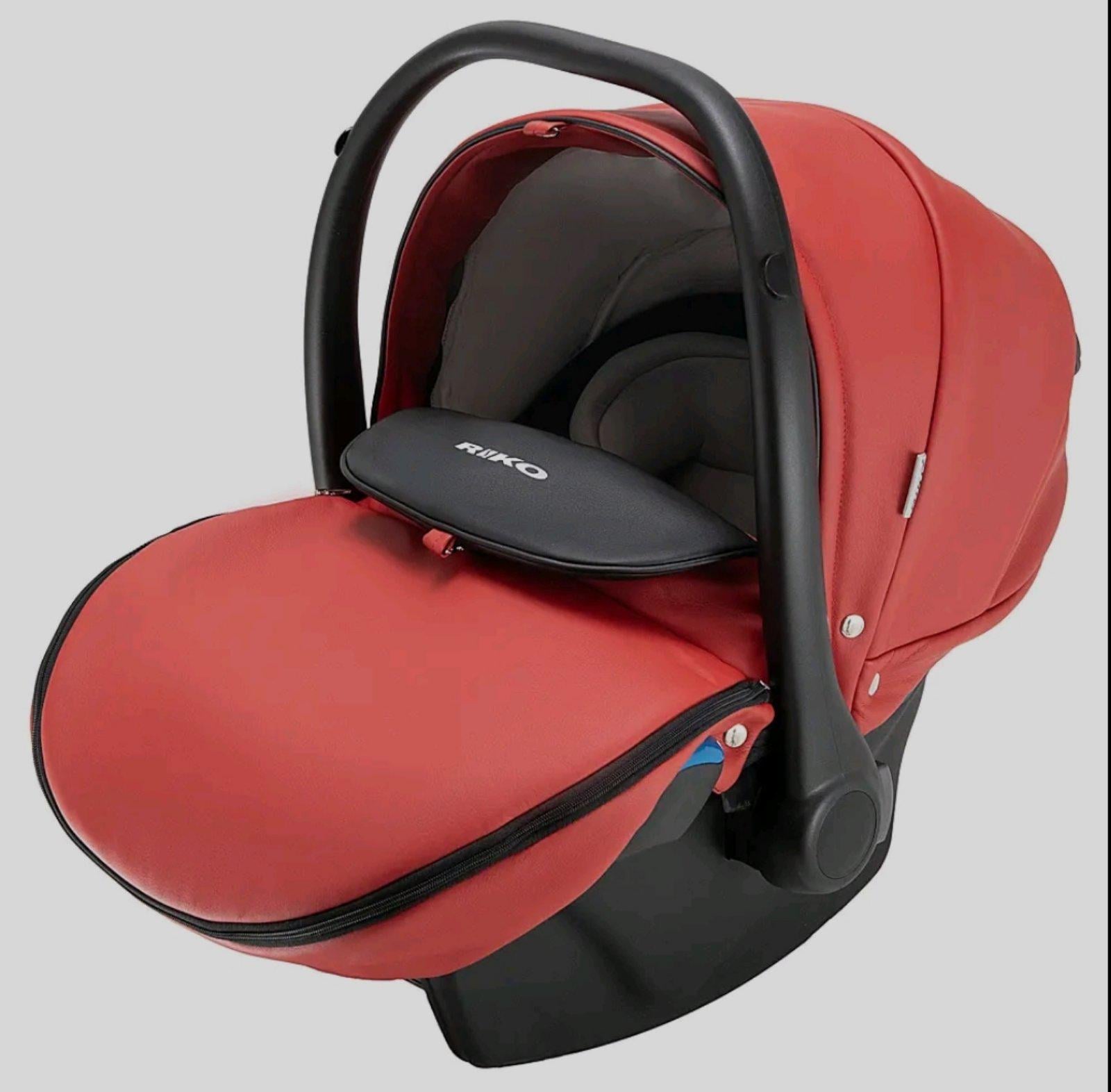 Автокресло Riko Kite Eco Красный (682024) Автокресло Riko Kite Eco Красный (682024)