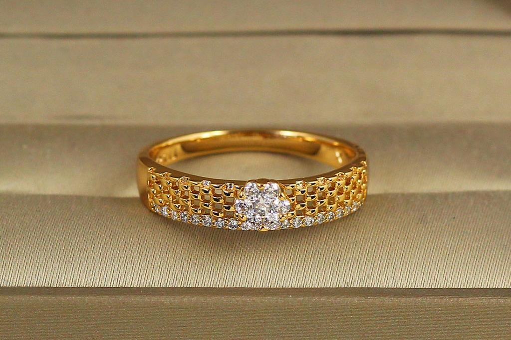 Кольцо Xuping Jewelry Первоцвет р. 21 Золотистый Кольцо Xuping Jewelry Первоцвет р. 21 Золотистый