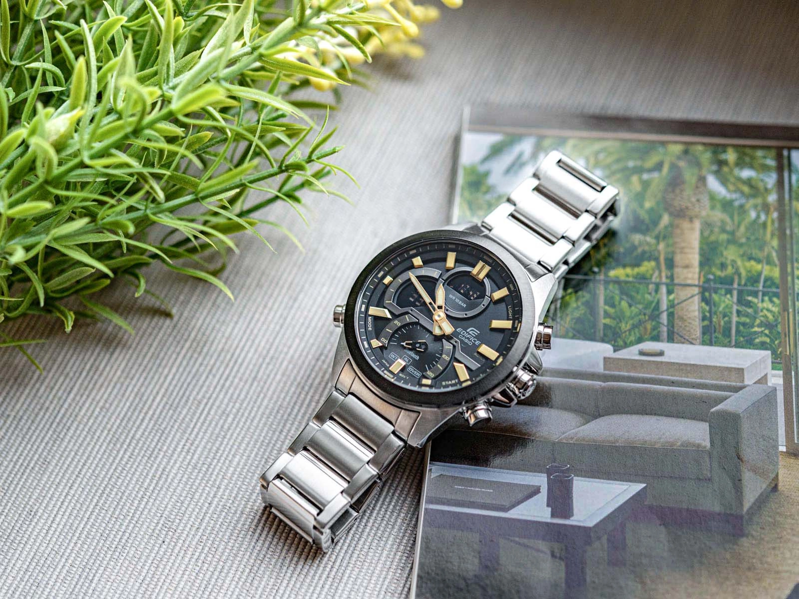 Годинник Casio Edifice ECB-30DB-1A9EF (8465) - фото 2 Годинник Casio Edifice ECB-30DB-1A9EF (8465) - фото 2