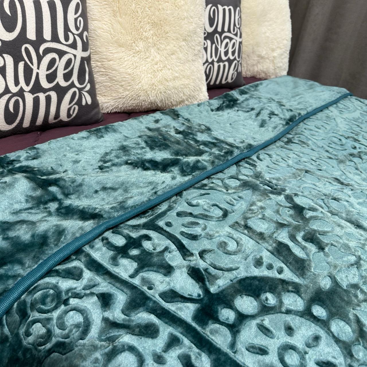 Покрывало на кровать акриловое 200x230 см Изумрудный (P-акрил-12) - фото 3 Покрывало на кровать акриловое 200x230 см Изумрудный (P-акрил-12) - фото 3