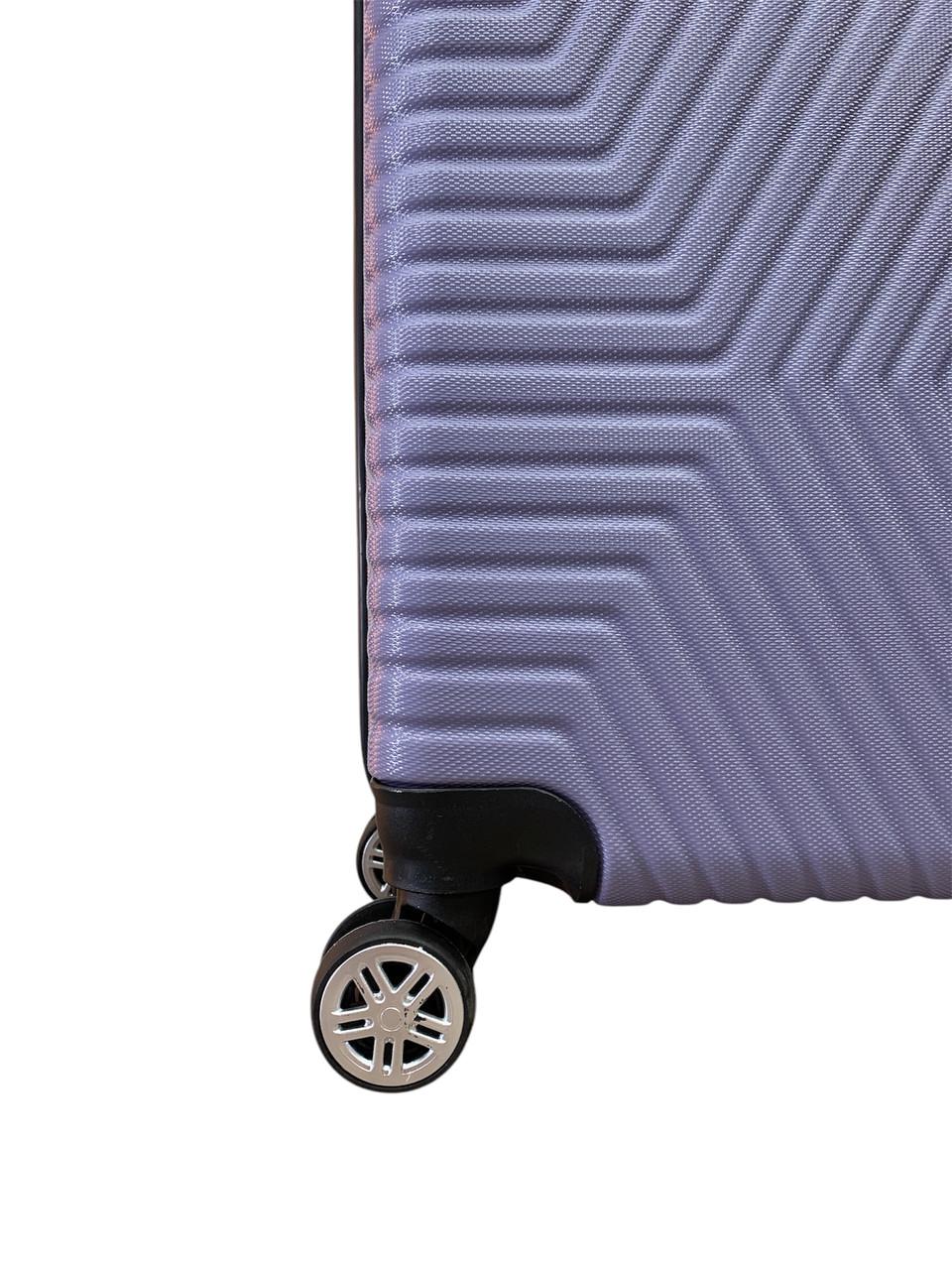 Чемодан Polo ПК013-S поликарбонат на 4-х двойных колесах маленький S 50 л Лавандовый - фото 2 Чемодан Polo ПК013-S поликарбонат на 4-х двойных колесах маленький S 50 л Лавандовый - фото 2