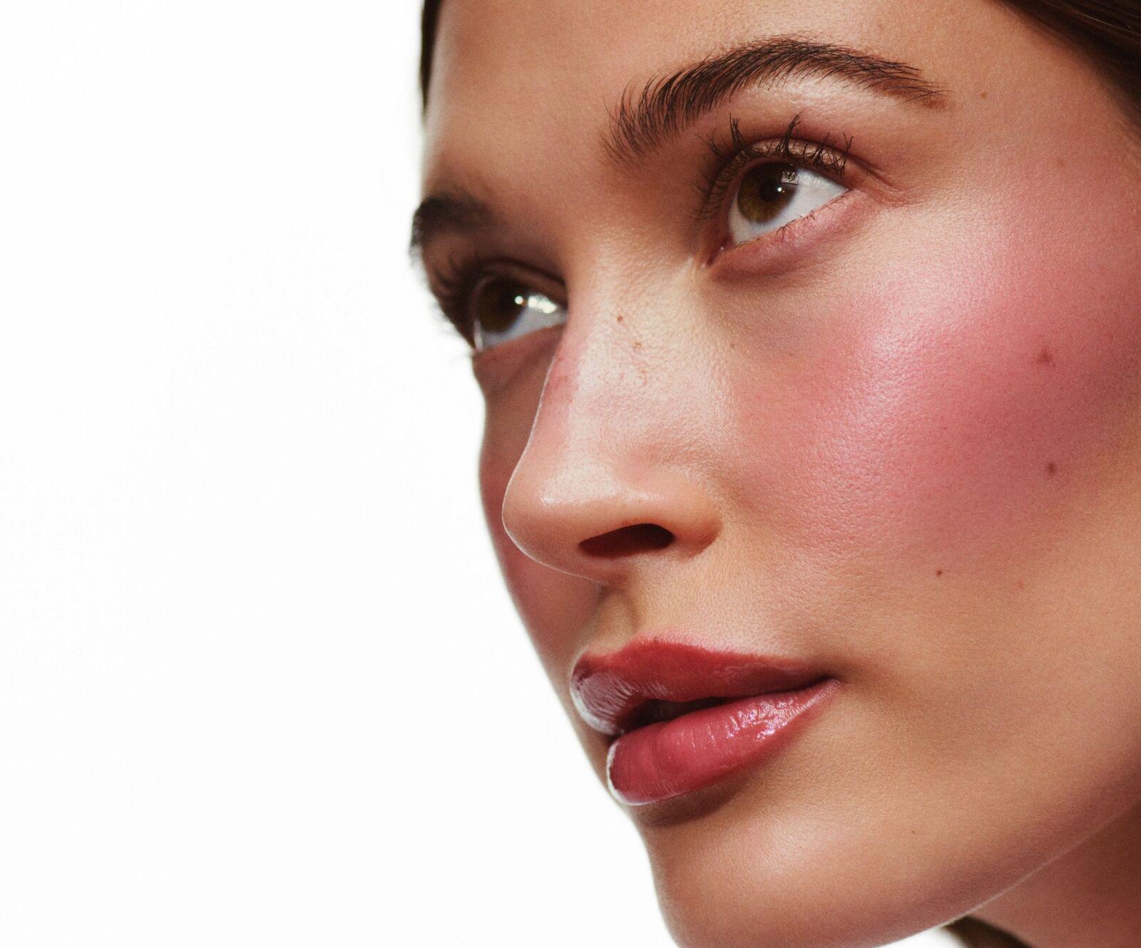 Тінт для губ пептидний Rhode Skin Peptide Lip Tint Salty Tan 10 мл (23136649) - фото 6 Тінт для губ пептидний Rhode Skin Peptide Lip Tint Salty Tan 10 мл (23136649) - фото 6