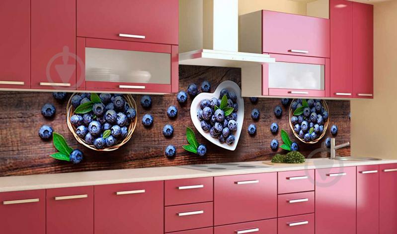 Наклейка виниловая кухонный фартук Zatarga "Черника" 600х2500 мм