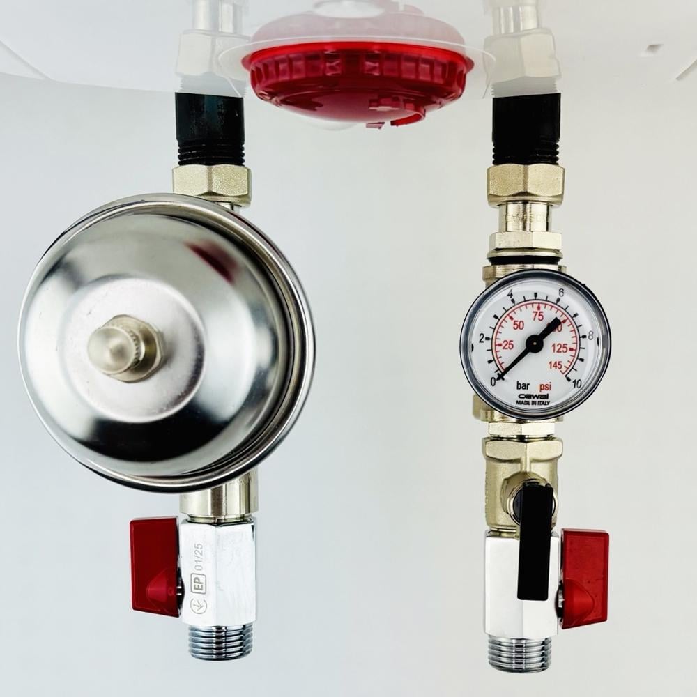 Группа безопасности водонагревателя Boiler Series Mini B6 8 бар с гидрокомпенсатором 1/2" (22293637) Группа безопасности водонагревателя Boiler Series Mini B6 8 бар с гидрокомпенсатором 1/2" (22293637)