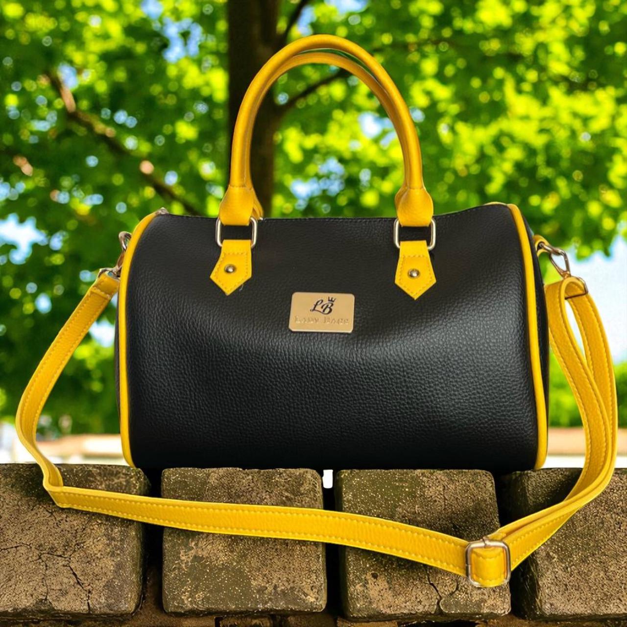 Сумка бочонок женская через плечо большая вместительная с плечевым ремнем экокожа 32х21х19 см Черный с желтым - фото 5 Сумка бочонок женская через плечо большая вместительная с плечевым ремнем экокожа 32х21х19 см Черный с желтым - фото 5