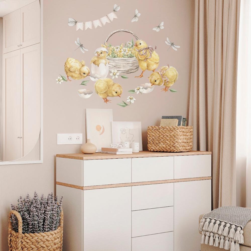 Наклейки на стіни дитячі LIPKO Курчата (694)