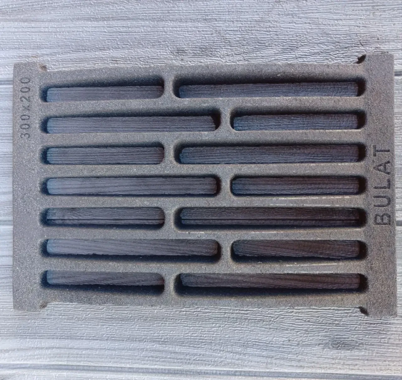 Решітка колосникова рушта для печі і каміна 300х200 мм