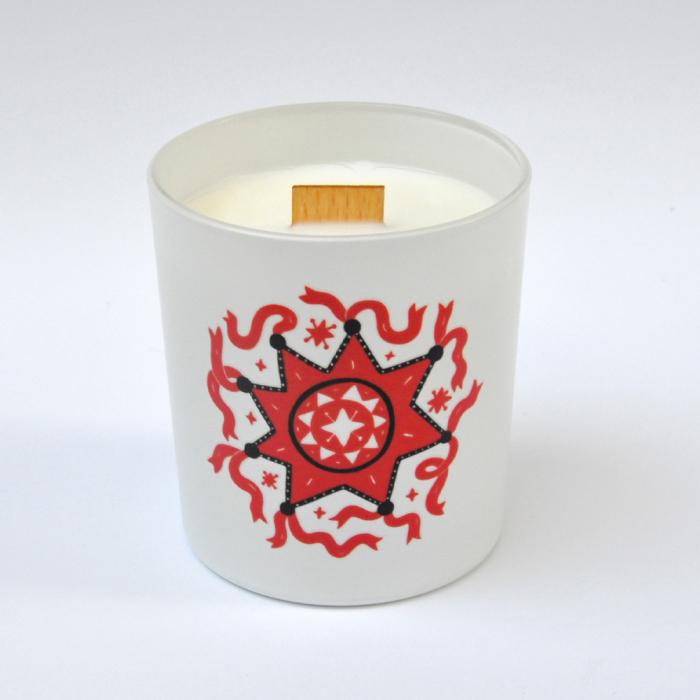 Аромасвечка соевая Gifty Рождественская звезда с деревянным фитилем (22468686)