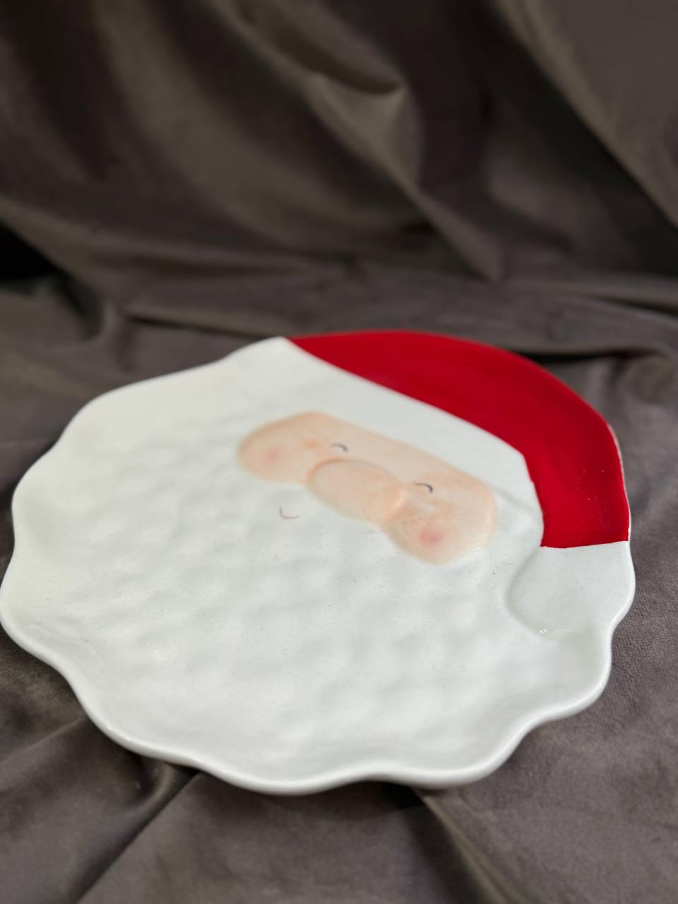 Тарілка сервірувальна новорічна Yiwu Santa Claus порцелянова 21х21.5 см CR-1-32