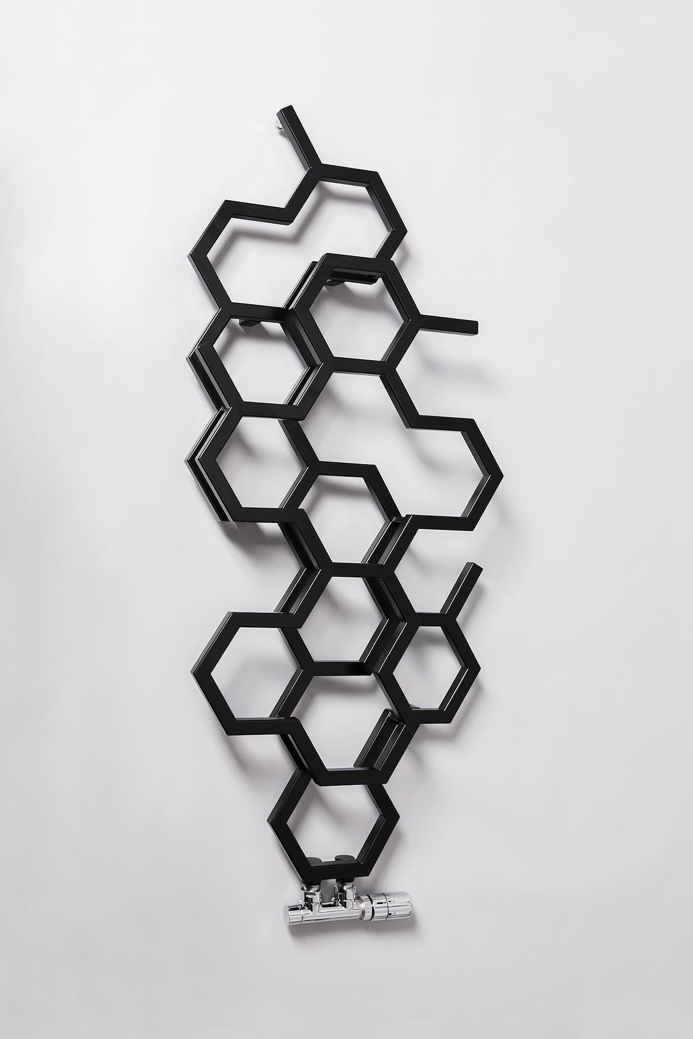 Полотенцесушитель водяной Terma HEX 1220x486 мм Black mat (806)