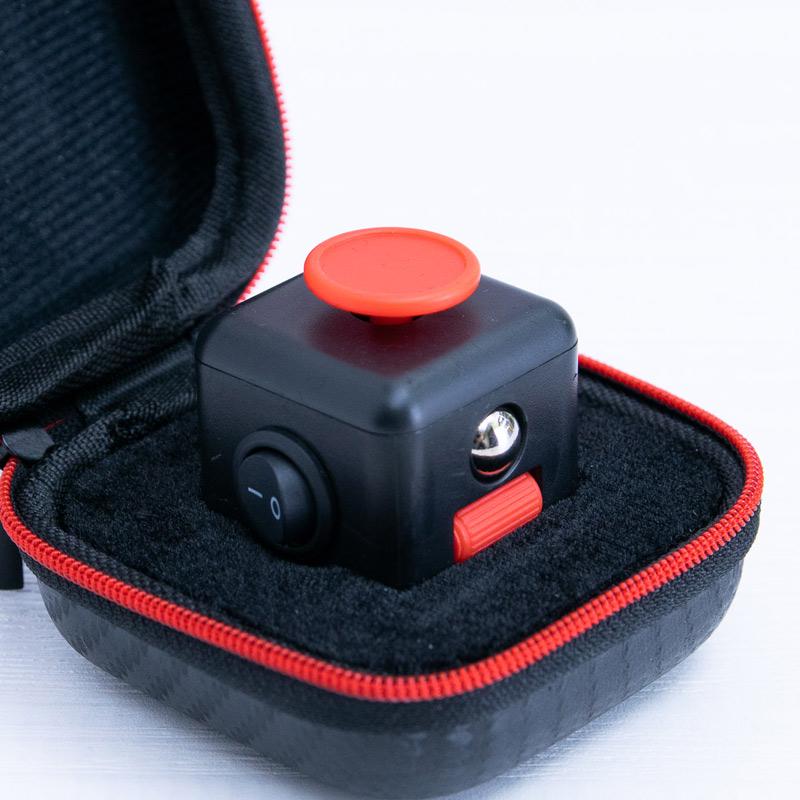 Кубик антистресс Fidget cube с кейсом нестандартный Black/Red