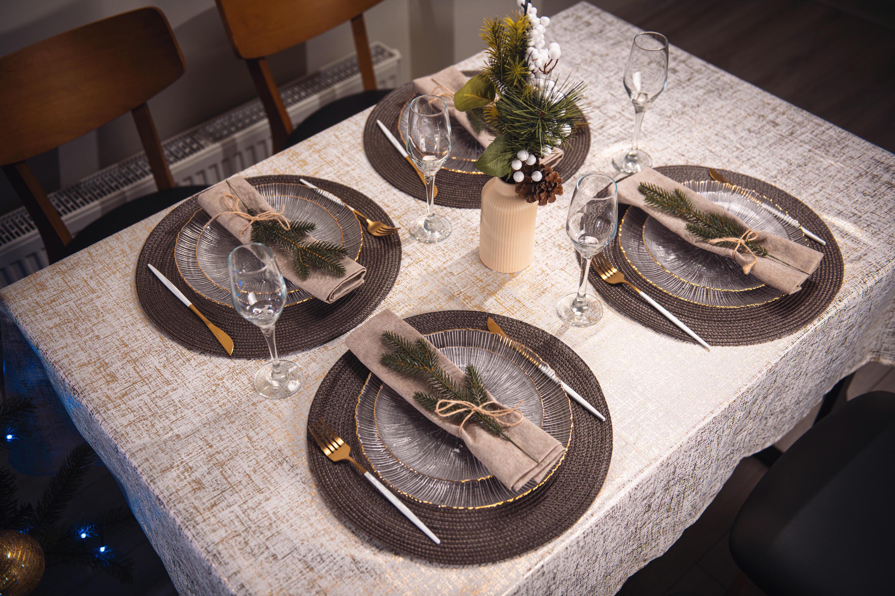 Скатертина Ardesto Shine 120х140 см Золотистий (ART07SG) - фото 4 Скатертина Ardesto Shine 120х140 см Золотистий (ART07SG) - фото 4