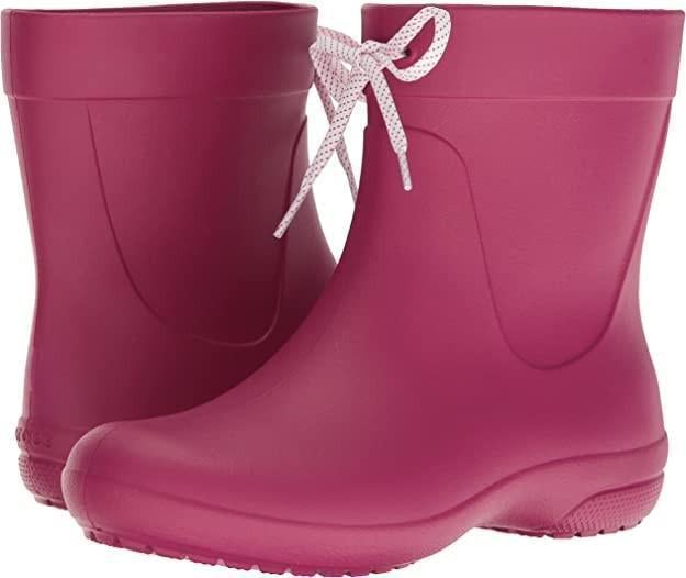 Чоботи жіночі гумові Crocs Freesail Shorty Rain Boot Berry р. 35 Яскраво-рожевий (10404)