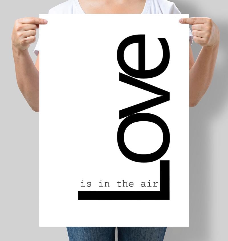 Постер мотивуючий "Love is in the air" 42х60 см (М064)
